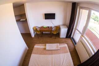 Гостевой дом Vila Coty Мамайя Норд – Нэводари Двухместный номер с 1 кроватью или 2 отдельными кроватями-8